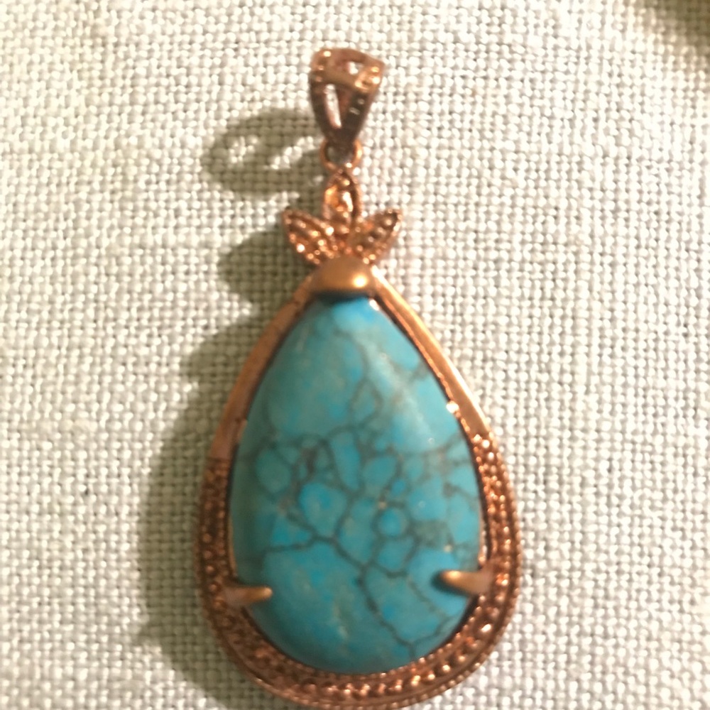 Three pendants - Picture 2 of 3